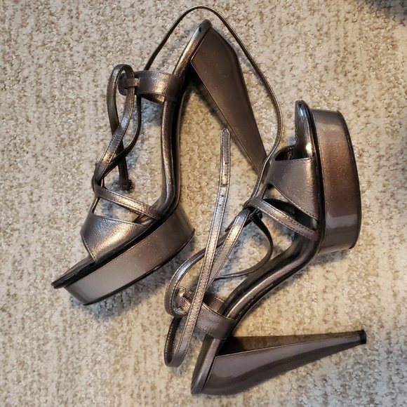 Burberry Platinum Platform Sandals - Picture 1 of 7